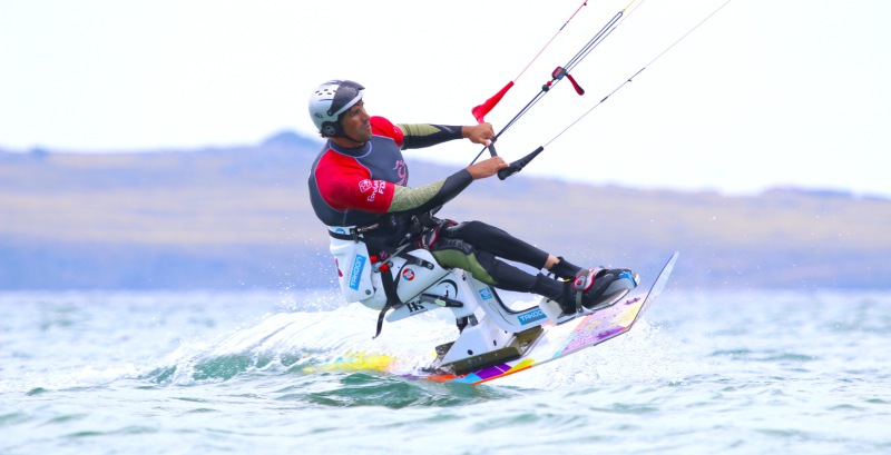 Handicapé cherche cours personnaliser pour nage tractée et tubeless kite Emotionheader.jpg?1520956490.800px